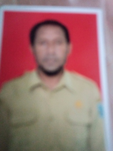 Hengki Rumbiak, A. Md. Pi